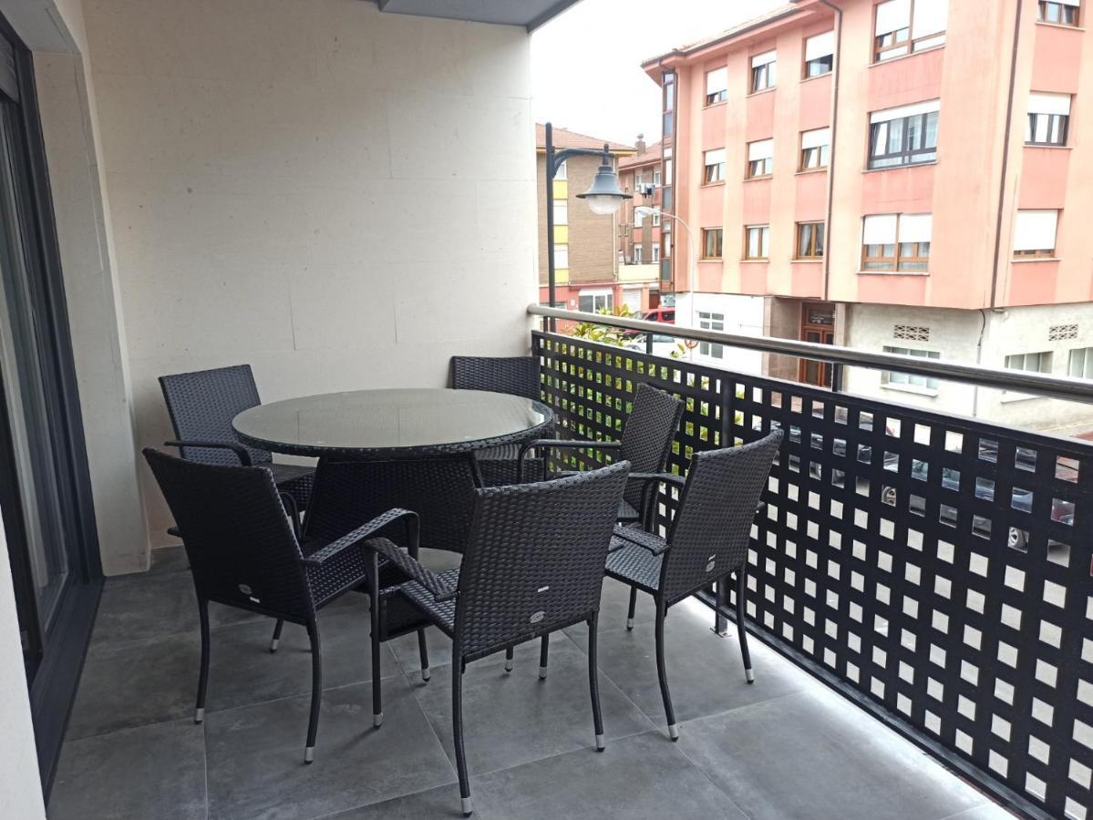 Sueve, Apartamento Con Piscina En Llanes Exterior photo